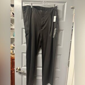 GAP WIDE LEG LADIES DRESS PANTS NWT. Black, pleated, size 18.